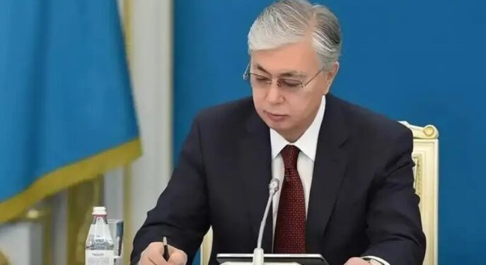 Тоқаев «Қазақстан Республикасының мемлекеттік басқару жүйесін одан әрі жетілдіру жөніндегі шаралар туралы» Жарлыққа қол қойды