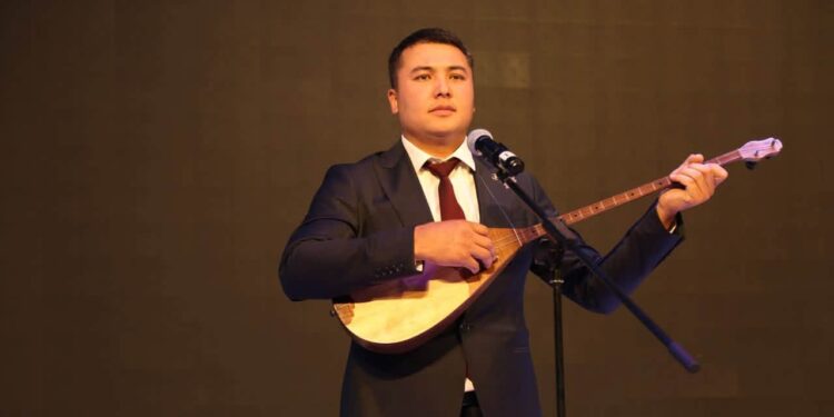 ТӨЛЕБИДЕ ТӘРТІП САҚШЫЛАРЫ ҰЛТТЫҚ ДОМБЫРА КҮНІН ЕРЕКШЕ ДЕҢГЕЙДЕ АТАП ӨТТІ