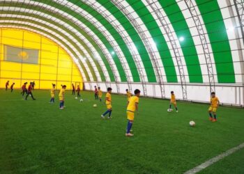 ҚАЗЫҒҰРТТАҒЫ ЗАМАНАУИ СПОРТ КЕШЕНІ АУЫЛ ЖАСТАРЫНЫҢ СПОРТҚА ДЕГЕН ҚЫЗЫҒУШЫЛЫҒЫН АРТТЫРЫП КЕЛЕДІ
