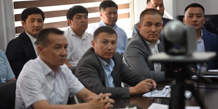 СОЗАҚ АУДАНЫНДА ӘЛЕУМЕТТІК-ЭКОНОМИКАЛЫҚ ДАМУ БОЙЫНША МЕЖЕЛІ КӨРСЕТКІШТЕР САРАЛАНДЫ