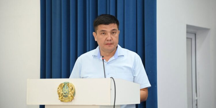 СОЗАҚ АУДАНЫНДА КӘСІПКЕРЛЕРГЕ МЕМЛЕКЕТТІК ҚОЛДАУ ШАРАЛАРЫ ТҮСІНДІРІЛДІ