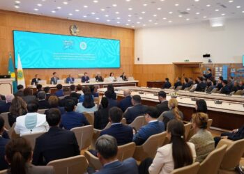 ҚҰРЫЛТАЙ ДЕПУТАТТАРЫНА ТӨСБЕЛГІЛЕР ТАБЫСТАЛДЫ