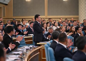 АЙБЕК ДӘДЕБАЙ ҚҰРЫЛТАЙ ТӨРАҒАСЫ БОЛЫП САЙЛАНДЫ