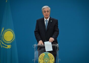 ТОҚАЕВ ҚҰРЫЛТАЙ САЙЛАУЫНДА ДАУЫС БЕРДІ
