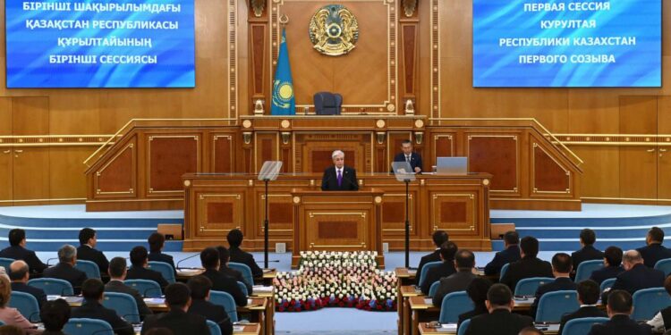 ТОҚАЕВ ҮКІМЕТТІ ОТСТАВКАҒА ЖІБЕРДІ